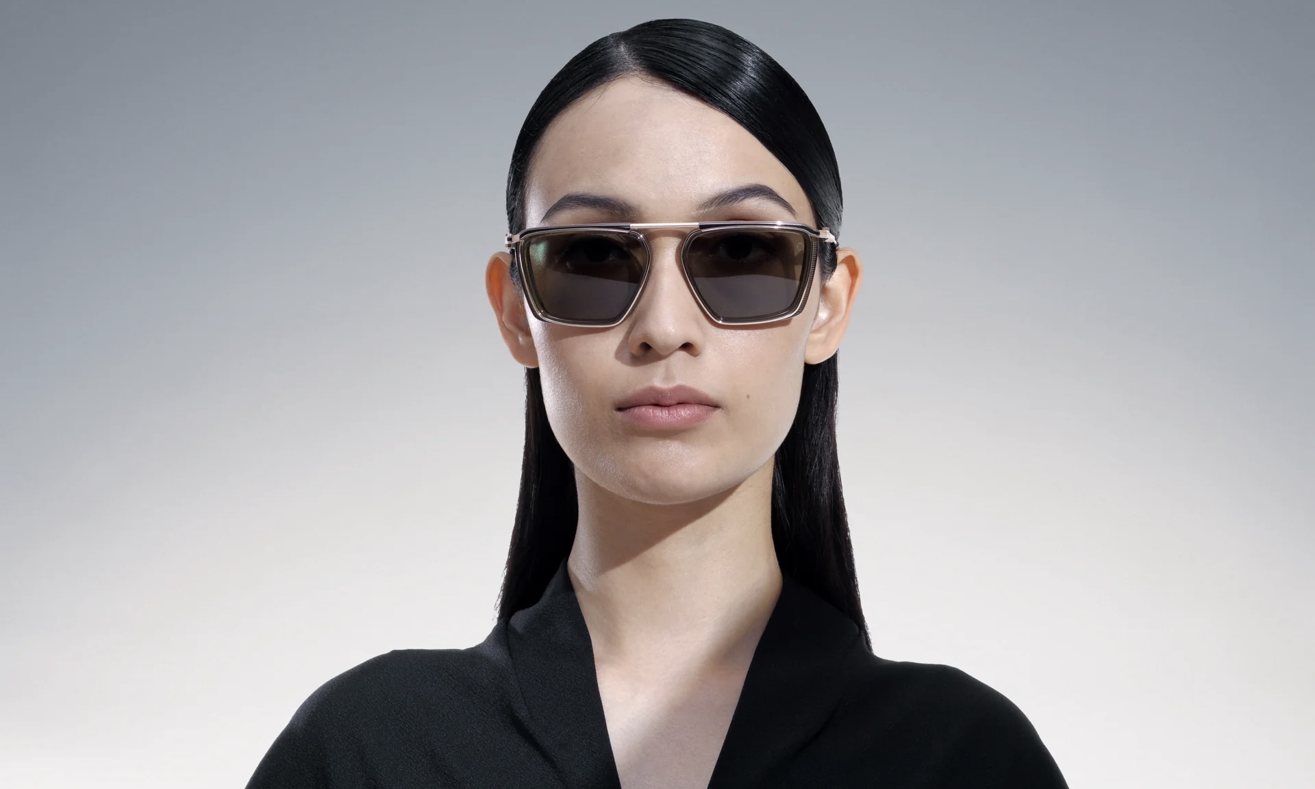 Akoni ULYSSES White Gold Olive