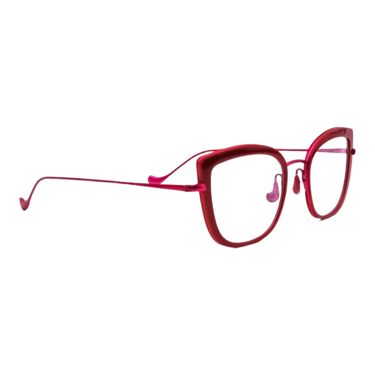 Caroline Abram WANDA 611