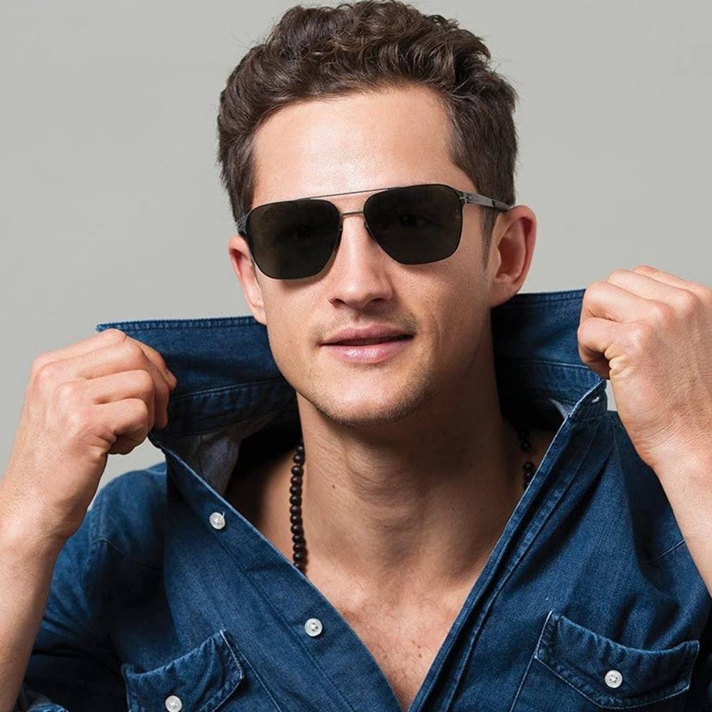 Ic-berlin IB Jonathan I. Large:Black