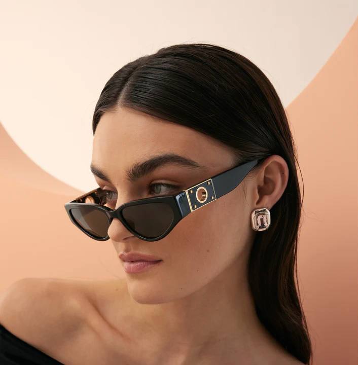 Linda Farrow LFL-1426 С01